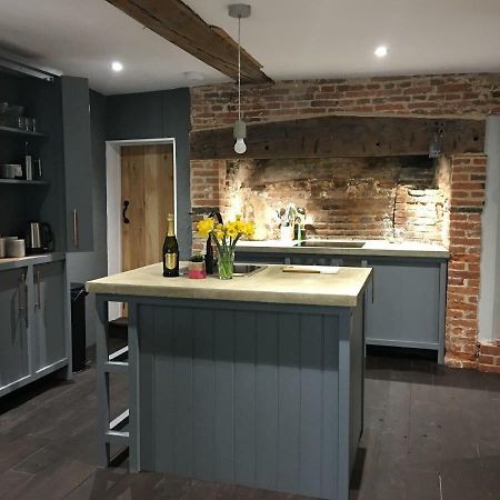 Ferienwohnung Square House Bildeston High Street Ipswich Exterior foto